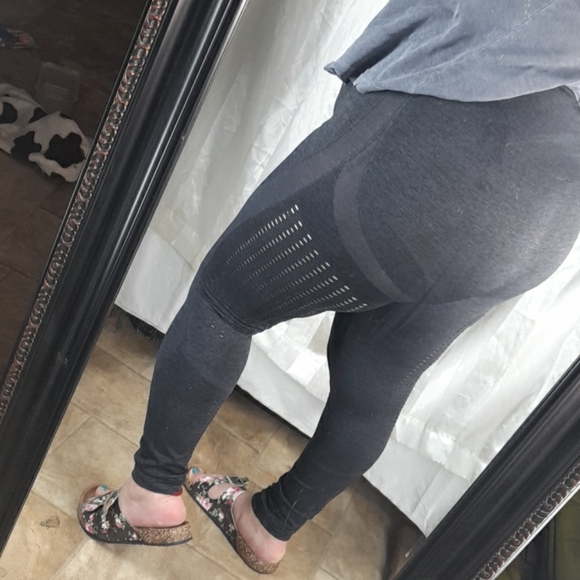 🖤 Black Seamless Sport/Yoga Legging - Picture 11 of 12